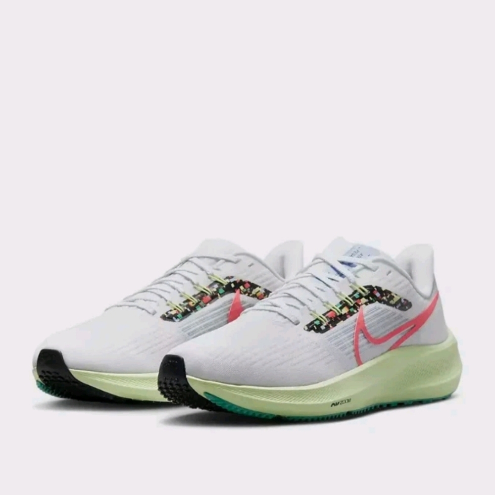 Nike Air Zoom Pegasus 39 Womens Shoe Size-10.5 Multicolor